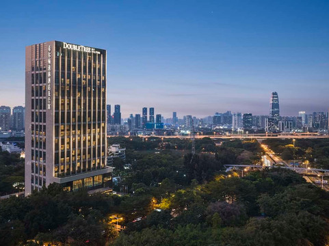 深圳南山希尔顿逸林酒店及公寓主图