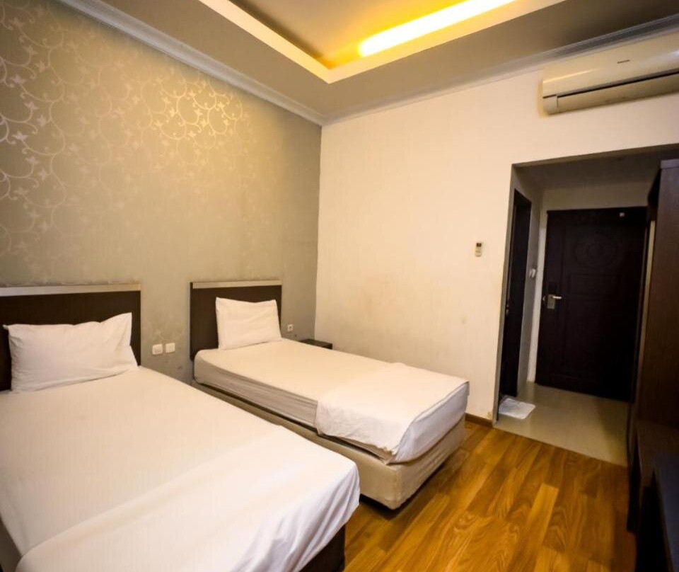 Mess MT Haryono RedPartner