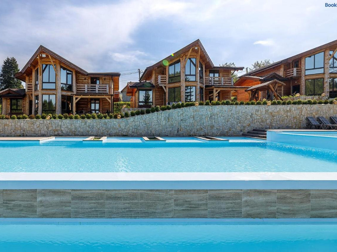 Adel Resort