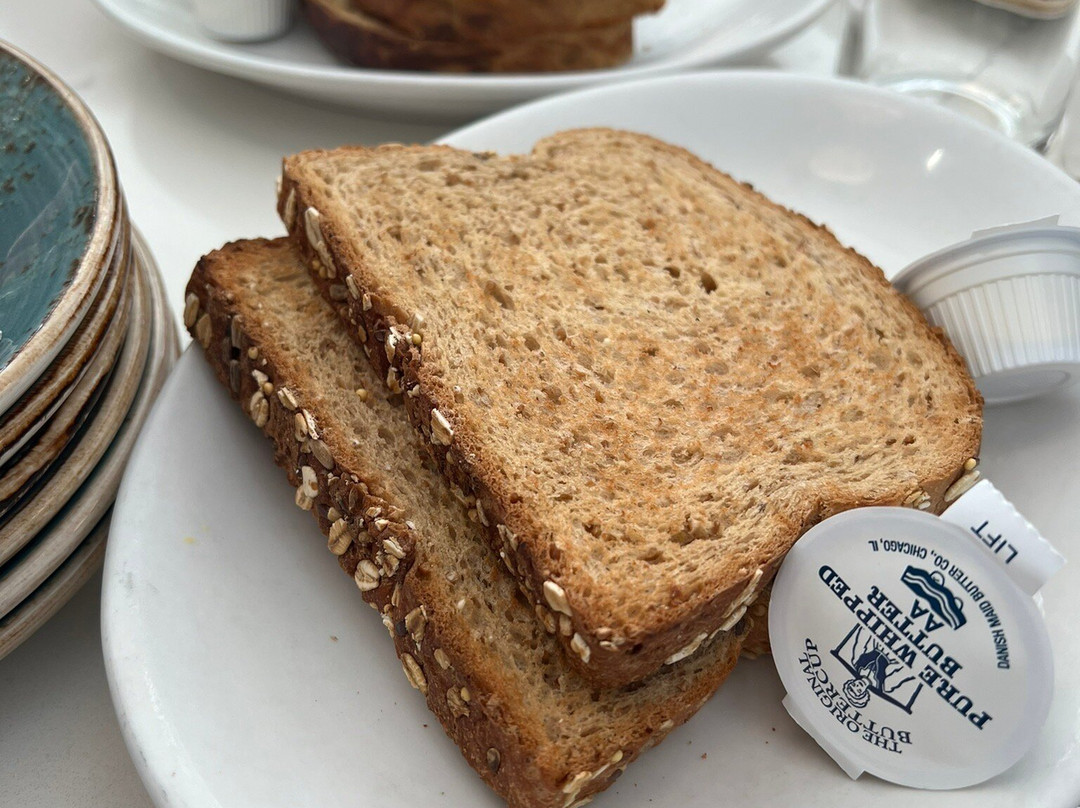 Honey Berry Pancakes and Cafe
