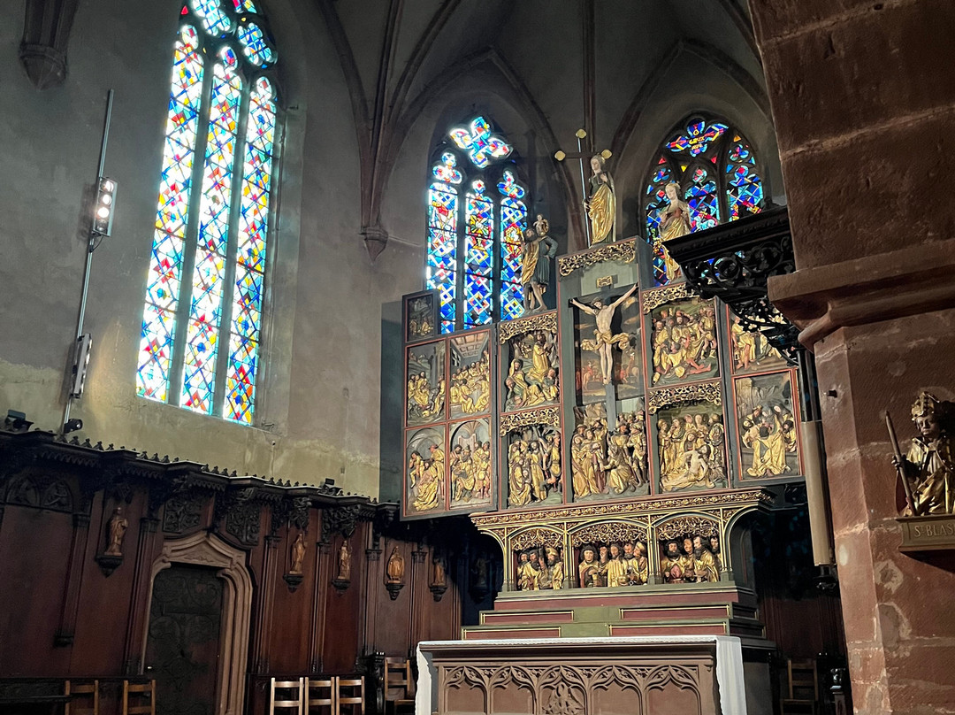 Eglise Sainte-Croix景点图片