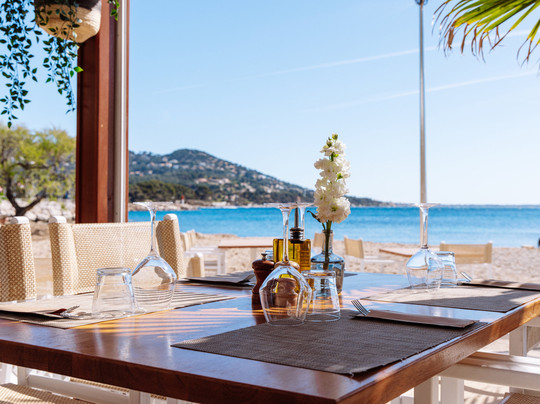 Carqueiranne餐馆和美食-Restaurant L'Aventure