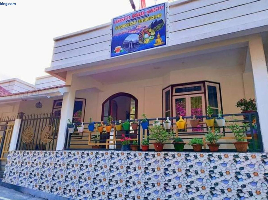 Bomzan Homestay By StayApart