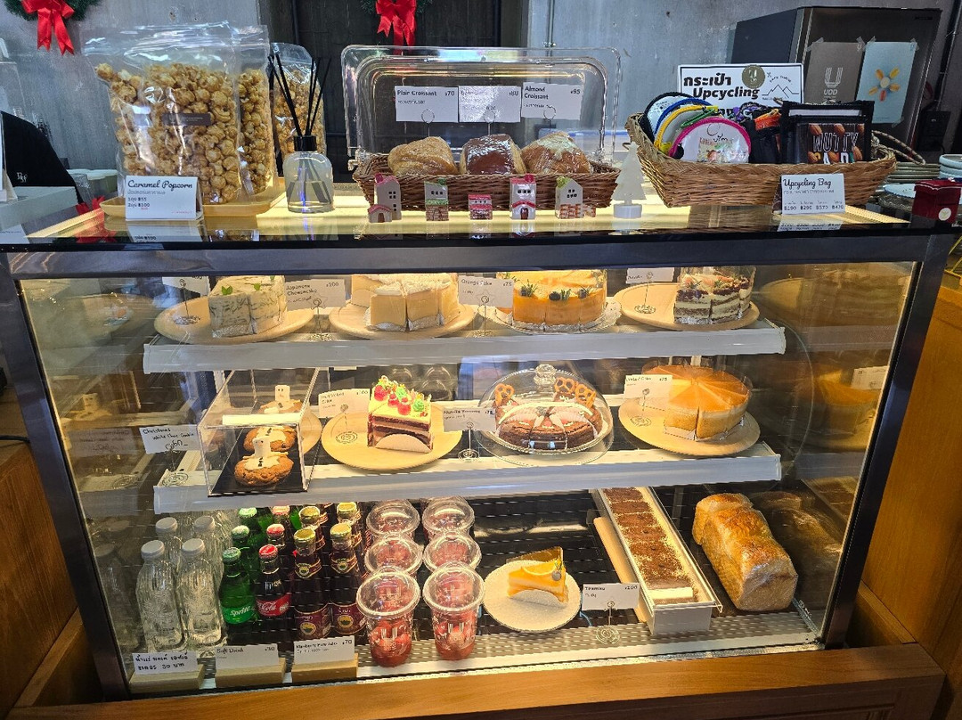 UDD Udomdetwat Café and Bistro