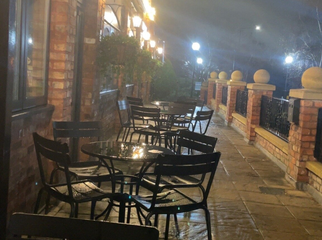 Village Hotel Liverpool主图