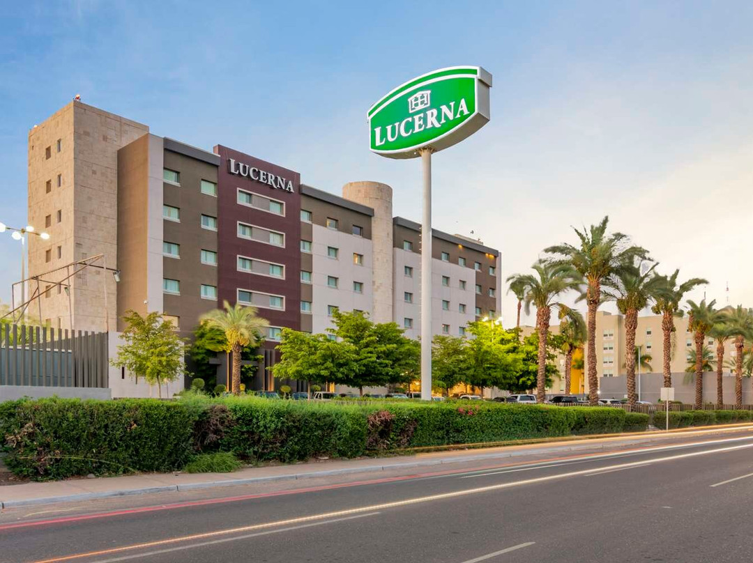埃莫西约酒店住宿-Hotel Lucerna Hermosillo