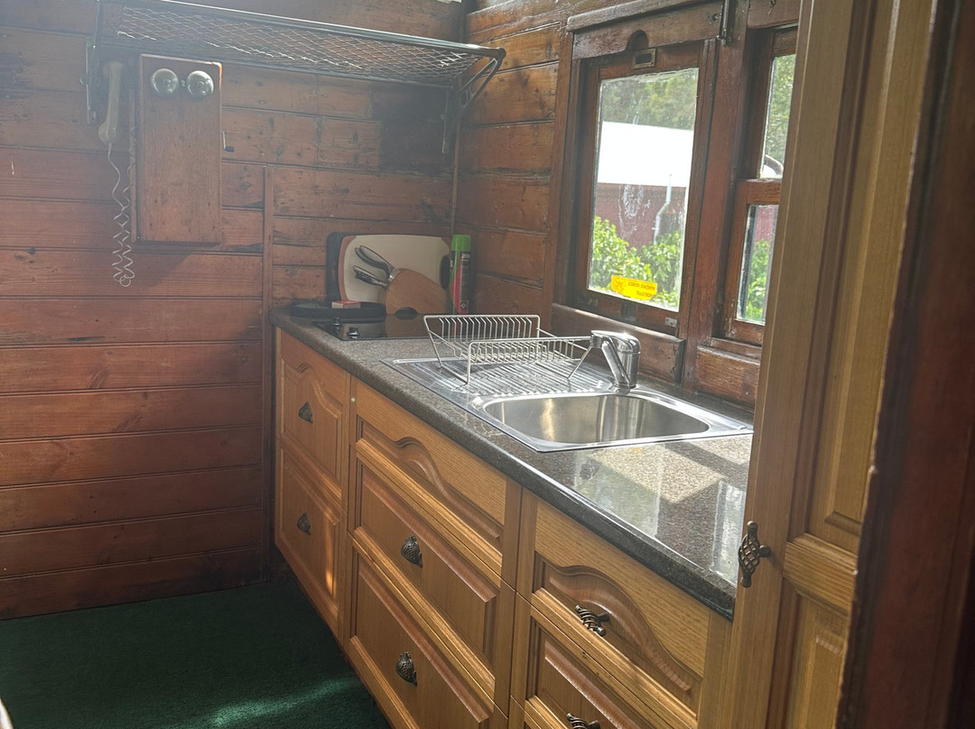 玻璃屋山生态旅馆主图