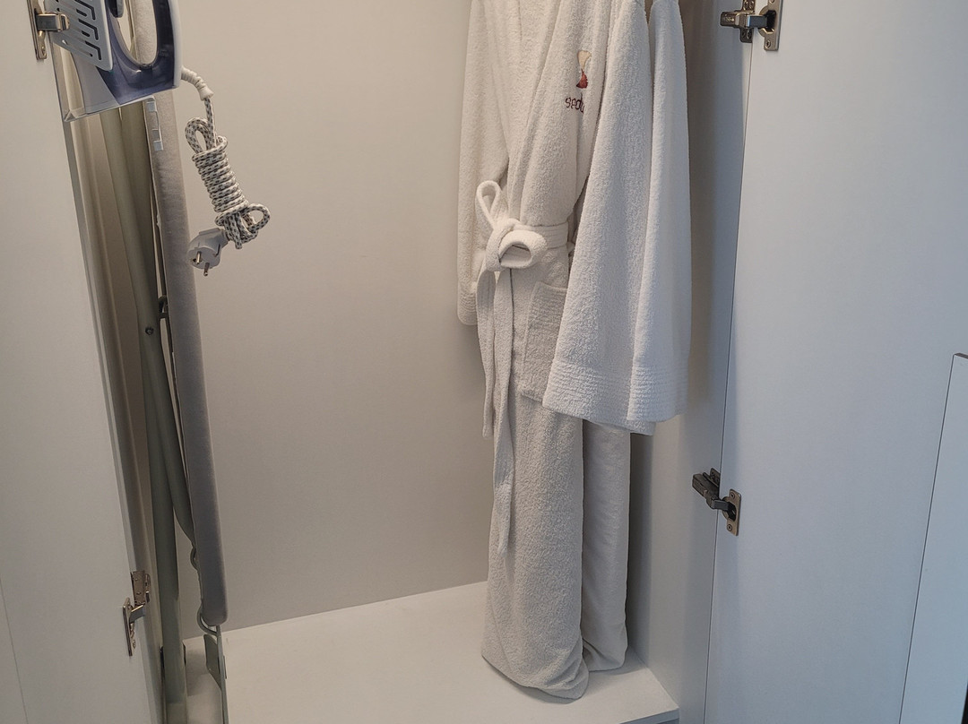 Seda Residences Makati主图