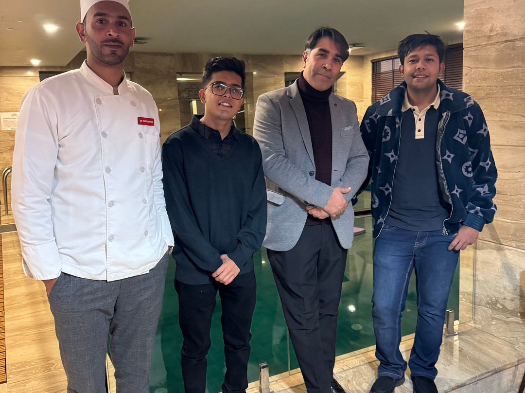 Hotel Snow Land Srinagar主图