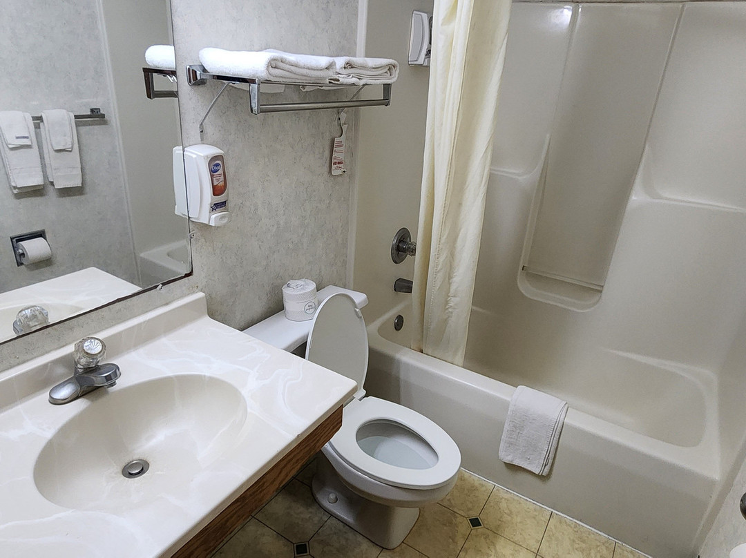 韦诺纳速8酒店主图