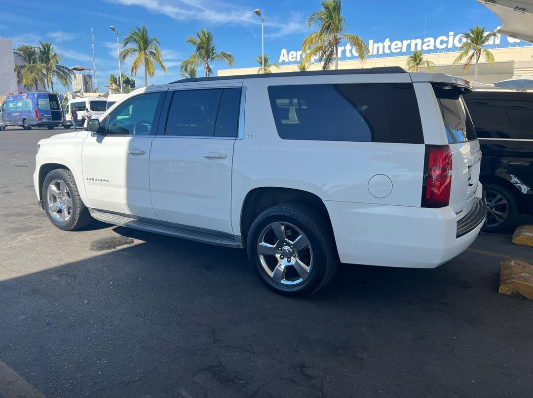 Puerto Vallarta Airport Transportation-瓦拉塔港必去景点