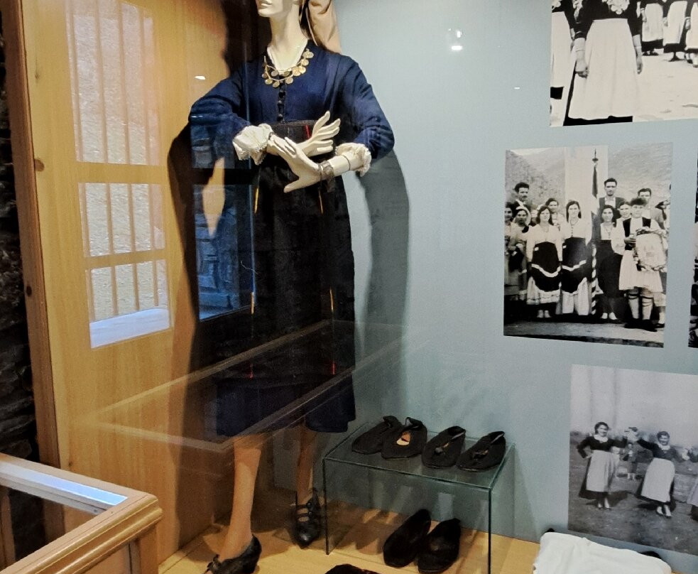 Folklore Museum-Loutraki必去景点