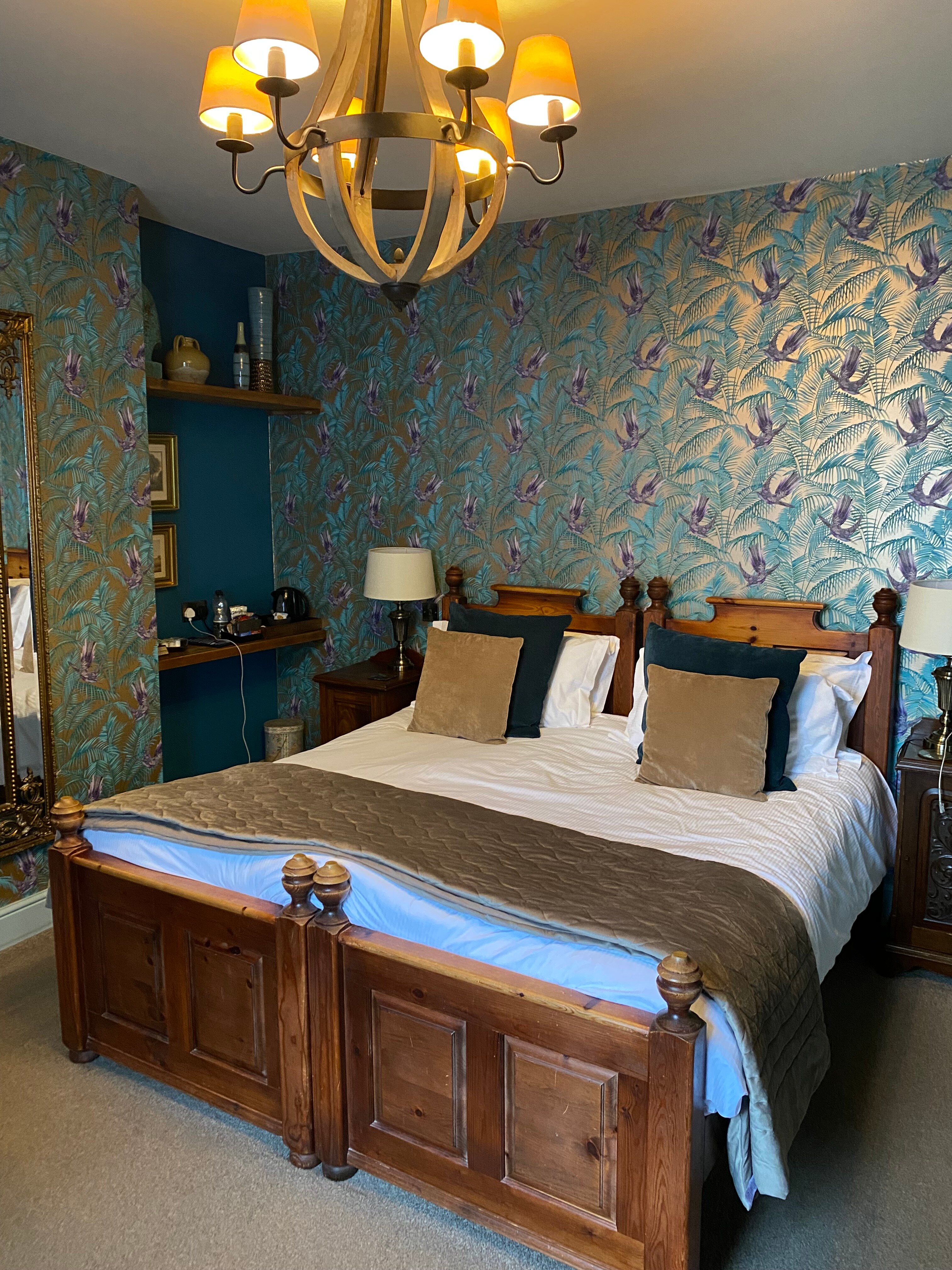 The Plough Inn-官方