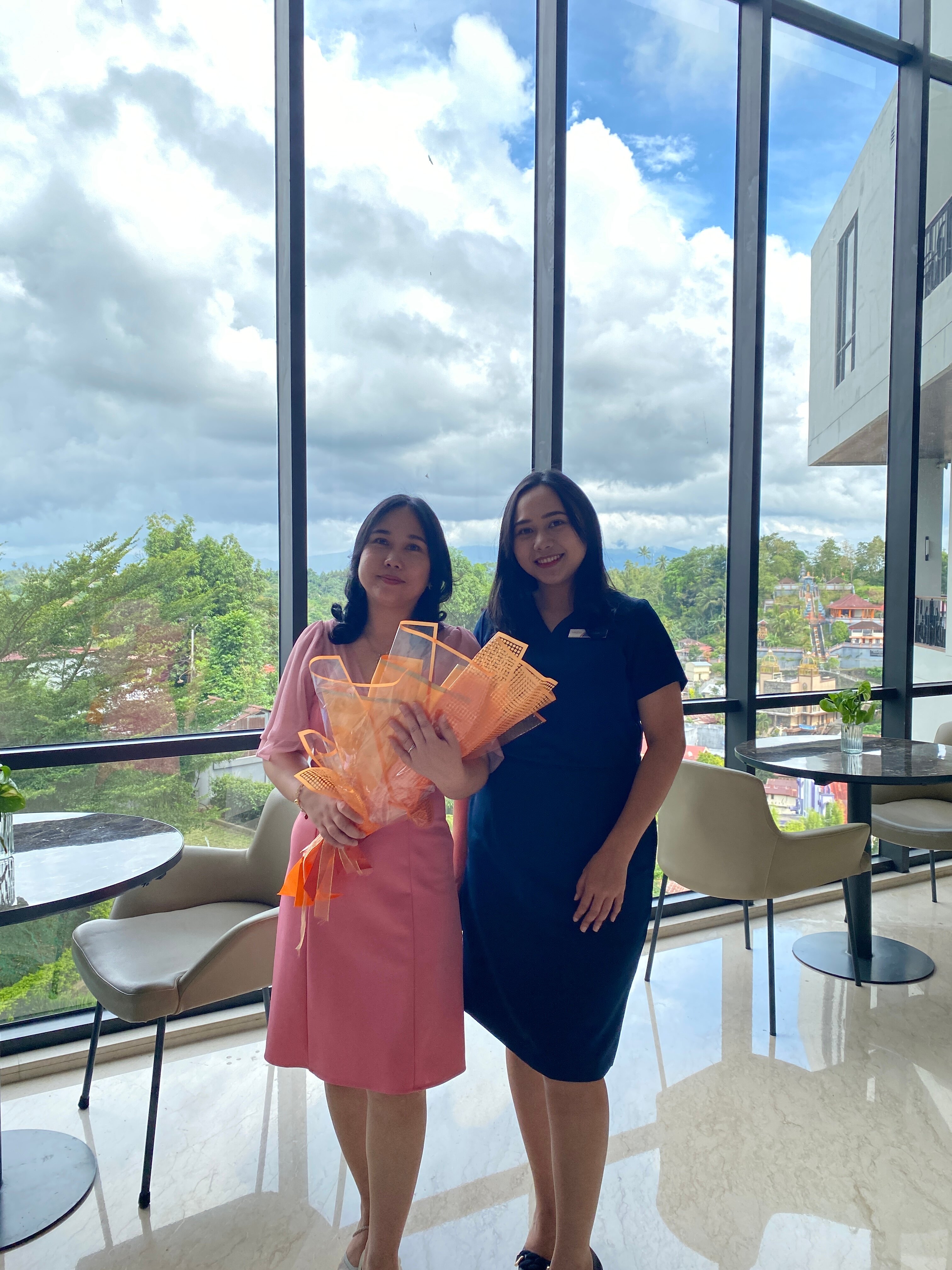 Luwansa Hotel and Convention Center Manado-餐饮