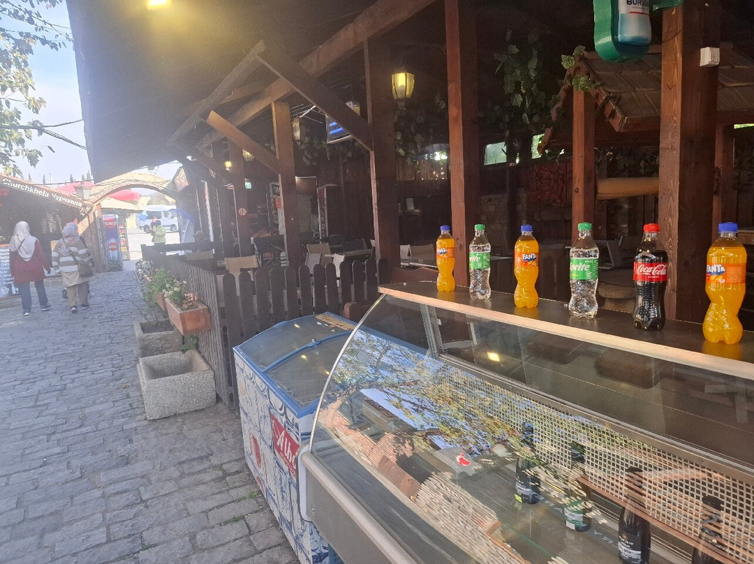 Wineshop “Winery Khareba”景点图片