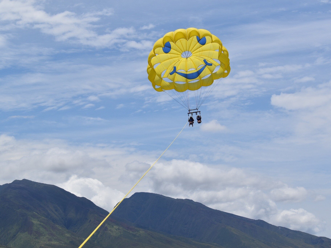 西茂宜岛滑翔伞活动-卡纳帕利必去景点