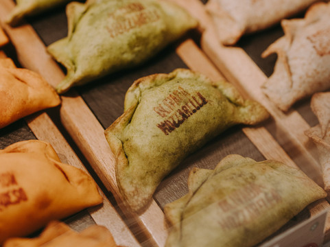 Las Muns - Bom Sucesso