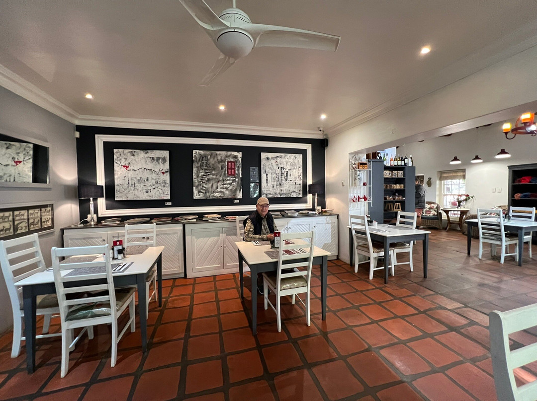 Via's B&B Roastery Cafe