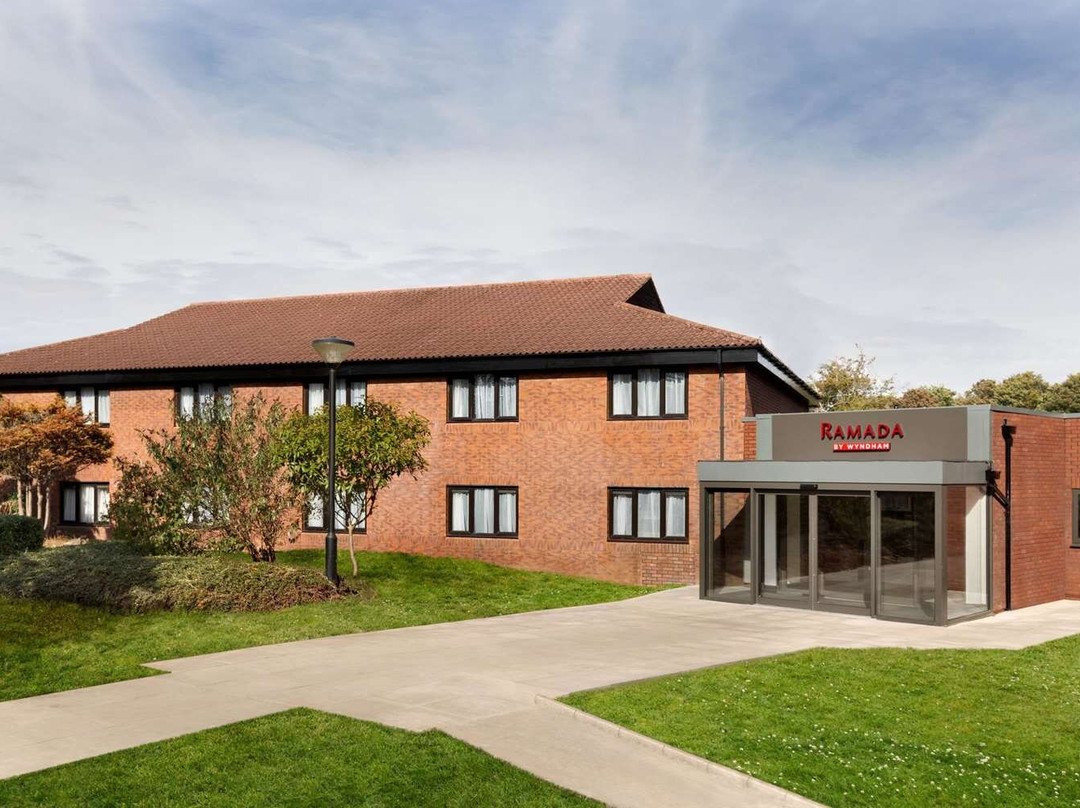 Wraxall酒店住宿-Ramada Bristol M5