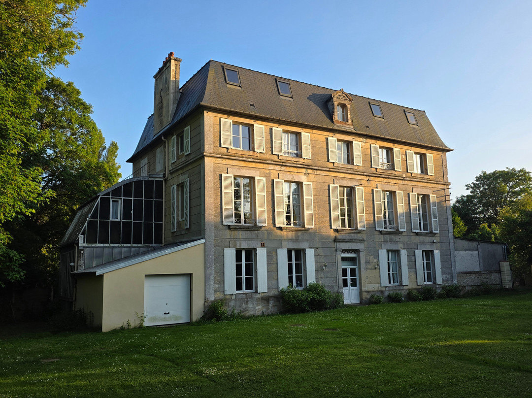 Chateau de Damigny主图