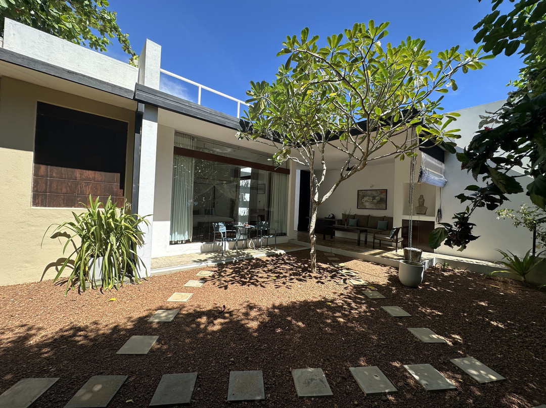 Aavya Cove Villas主图