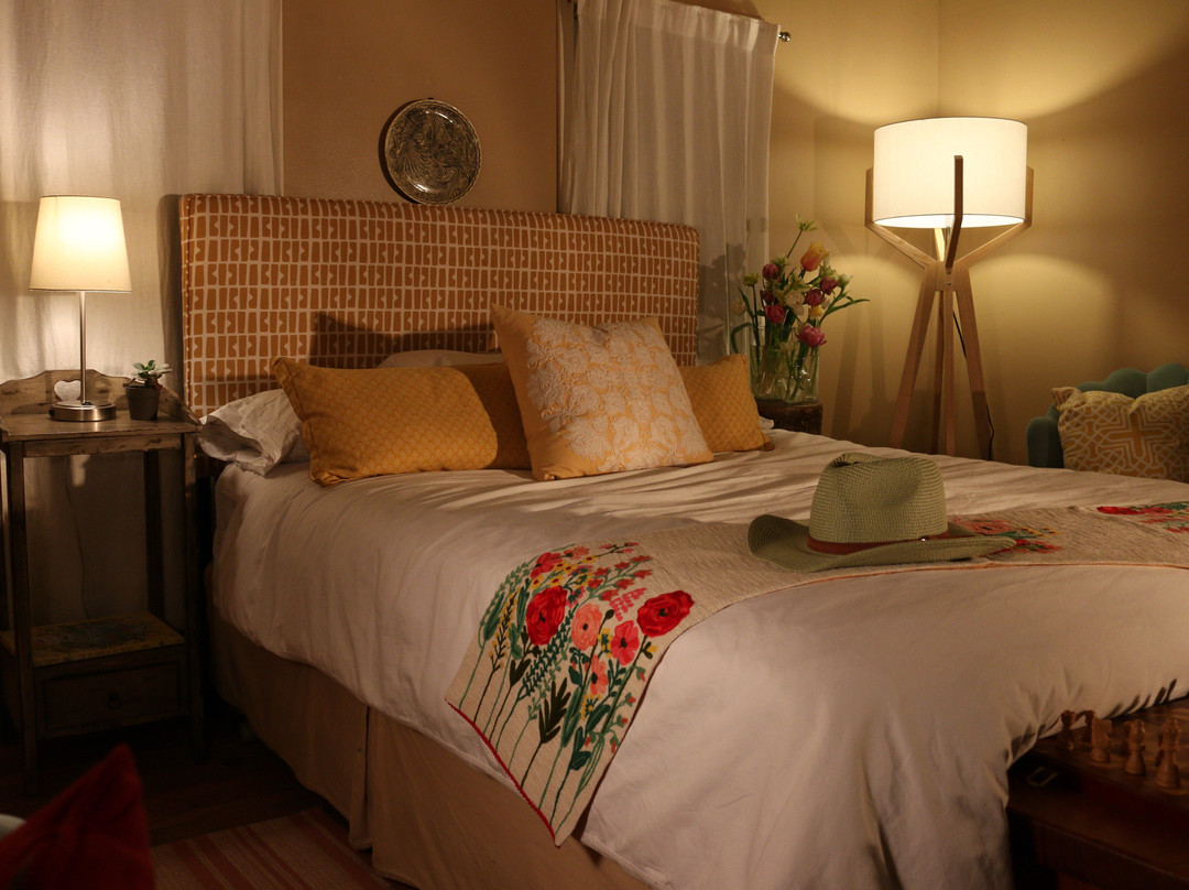 Cerrillos酒店住宿-Java Junction 2nd Floor Lodging