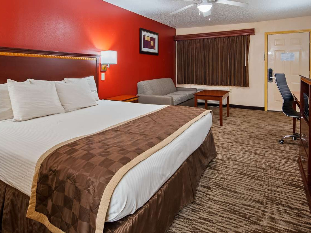 Marshall酒店住宿-Best Western Executive Inn