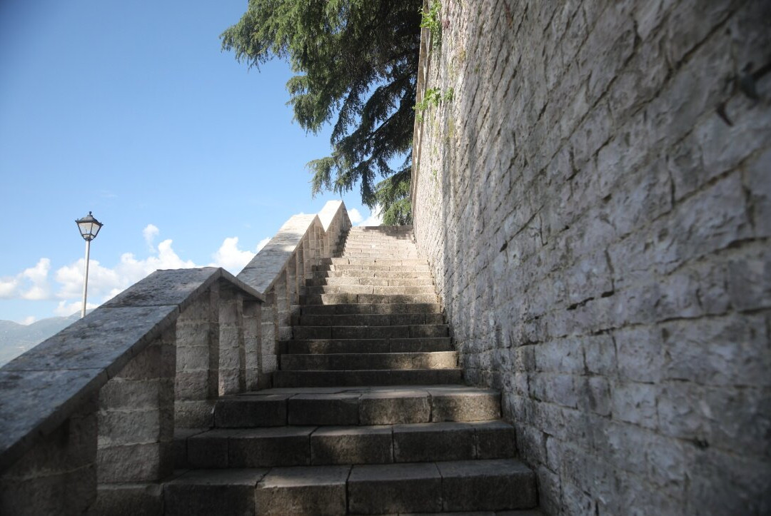 Tourist Information Center-吉诺卡斯特必去景点