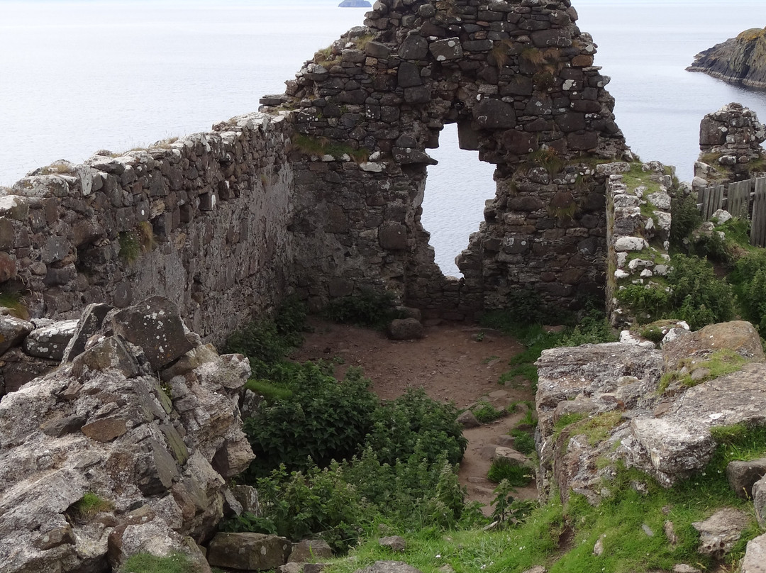 Duntulm Castle-Duntulm必去景点