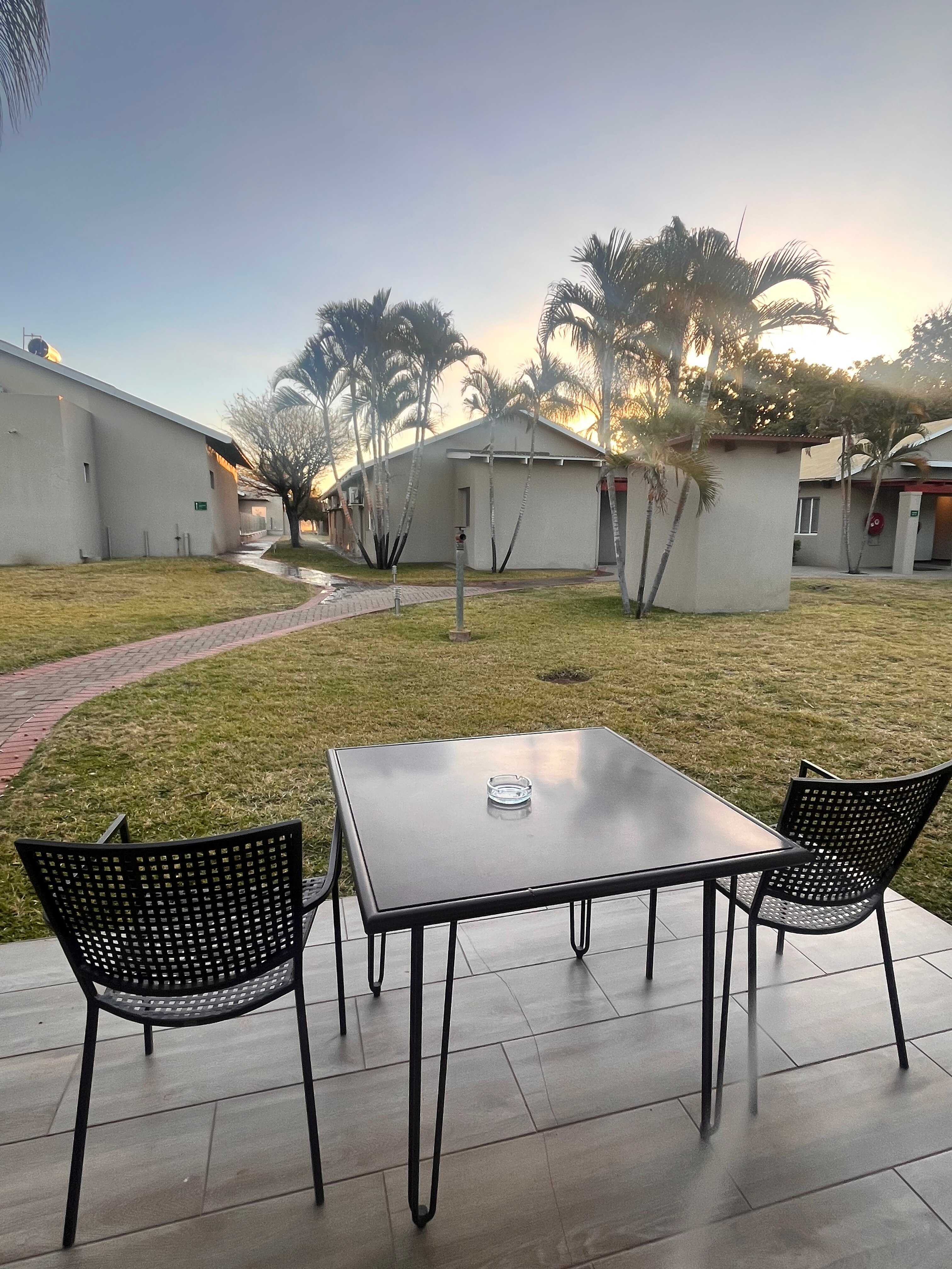 Palm Park Hotel-官方