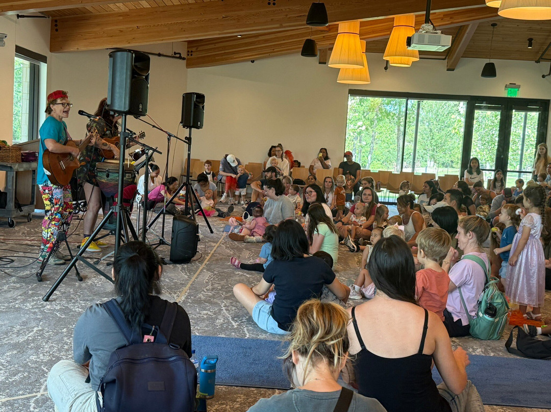 Cedar Park Public Library-斯德伯克必去景点