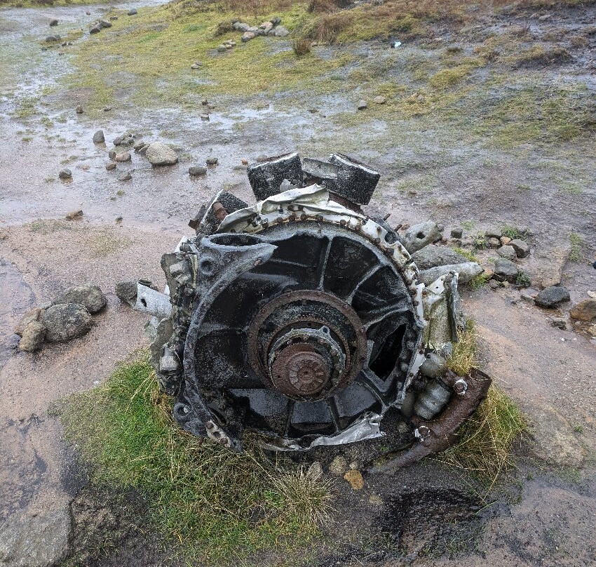 "Over-Exposed!" Crash Site-Glossop必去景点