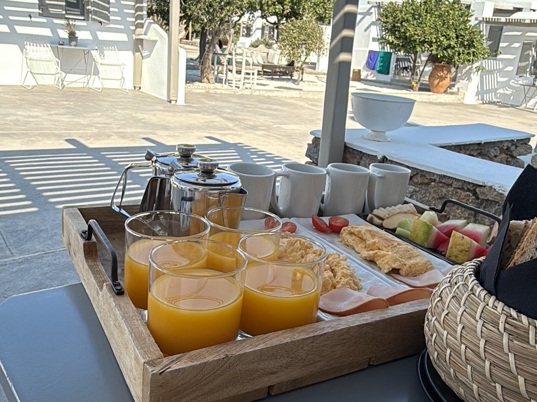 White and Grey主图