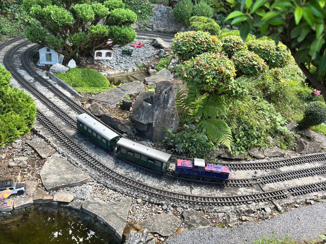 Le Jardin Ferroviaire & Musical-Chatte必去景点