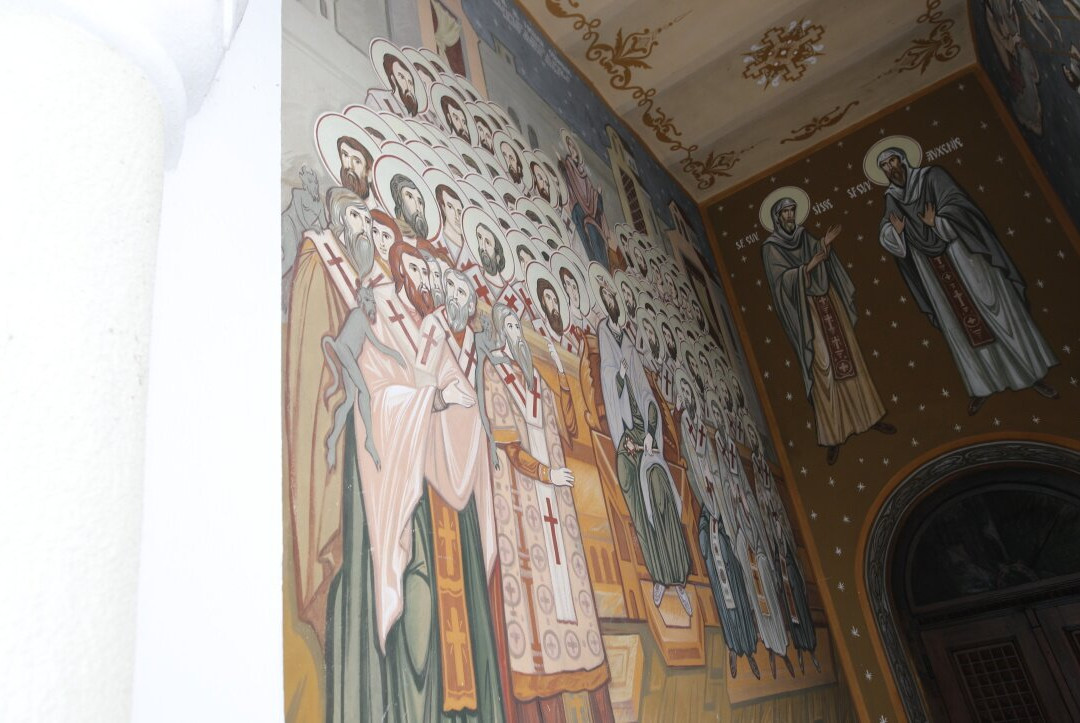 Biserica Sfinții Trei Ierarhi Din Bistrița-Bistrita Bargaului必去景点