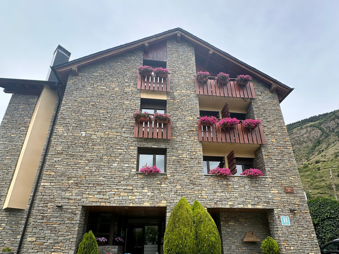 罗卡布兰卡酒店主图