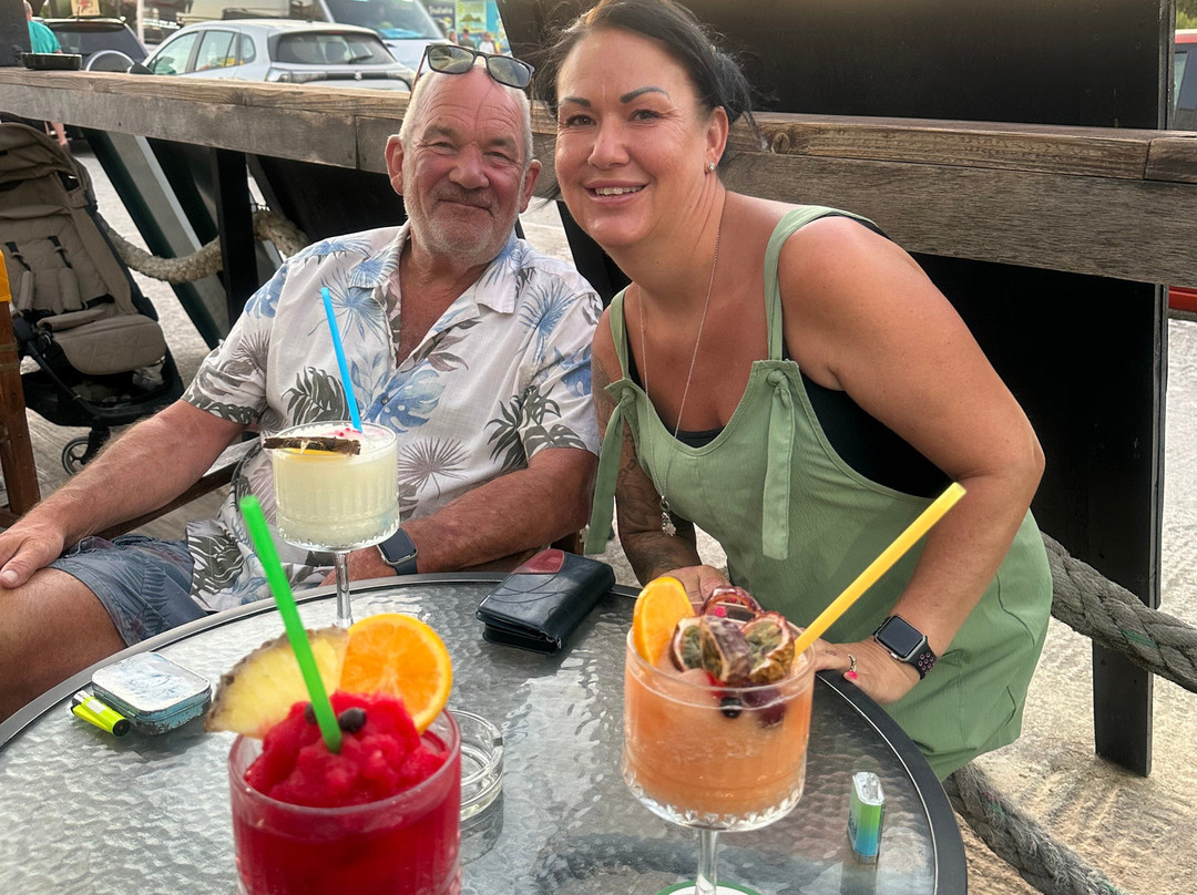 Black Pearl Bar-卡拉马其必去景点