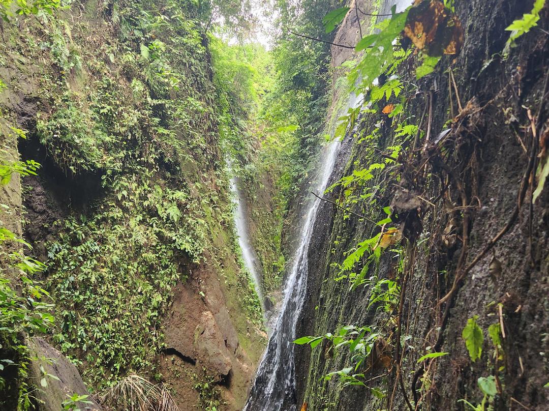 Aan Secret Waterfall-Banjarangkan必去景点