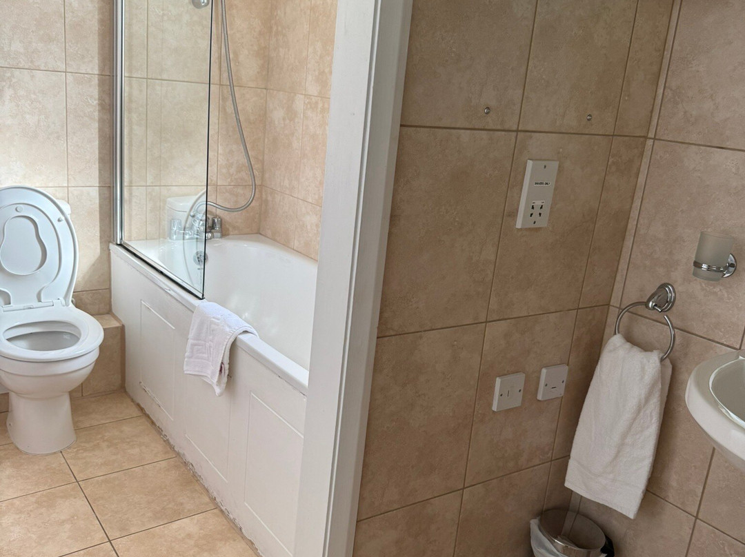 The White Hart Hotel主图