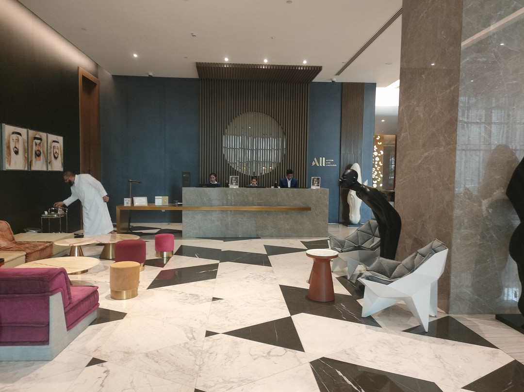 Pullman Sharjah主图