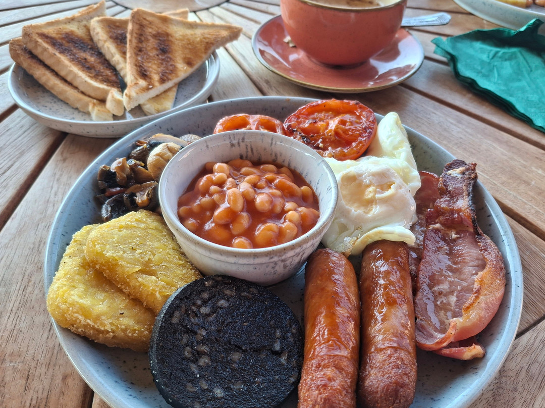 Heron's Mead Caravan Park & Fishing Lakes-斯凯格内斯必去景点