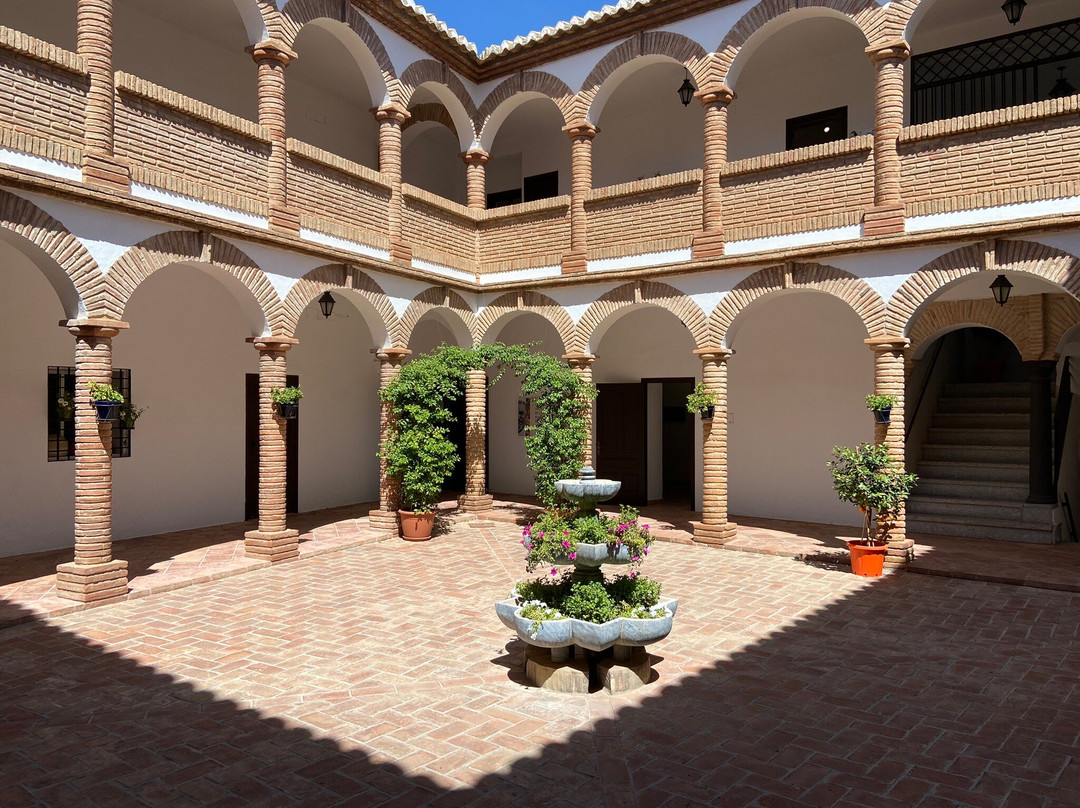 Centro Antonio Reyna Manescau