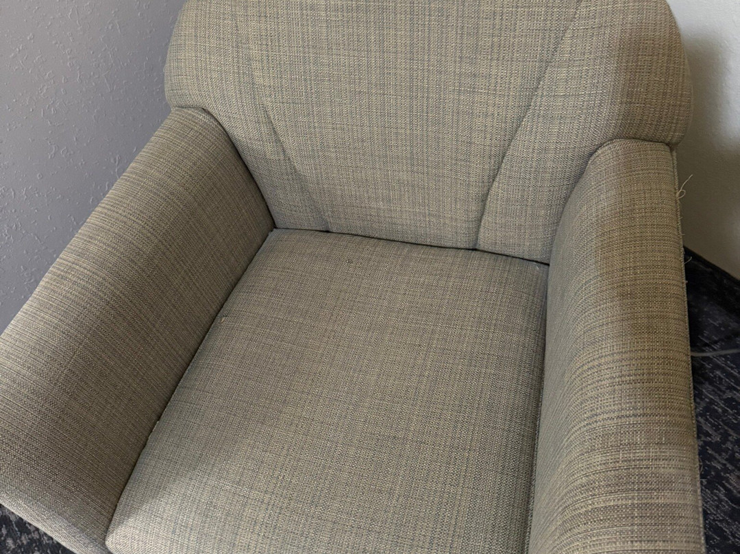 Roosevelt Inn & Suites主图