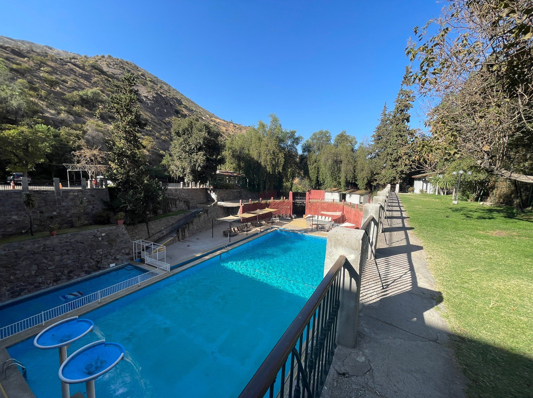 Centro Recreacional Termas de Colina