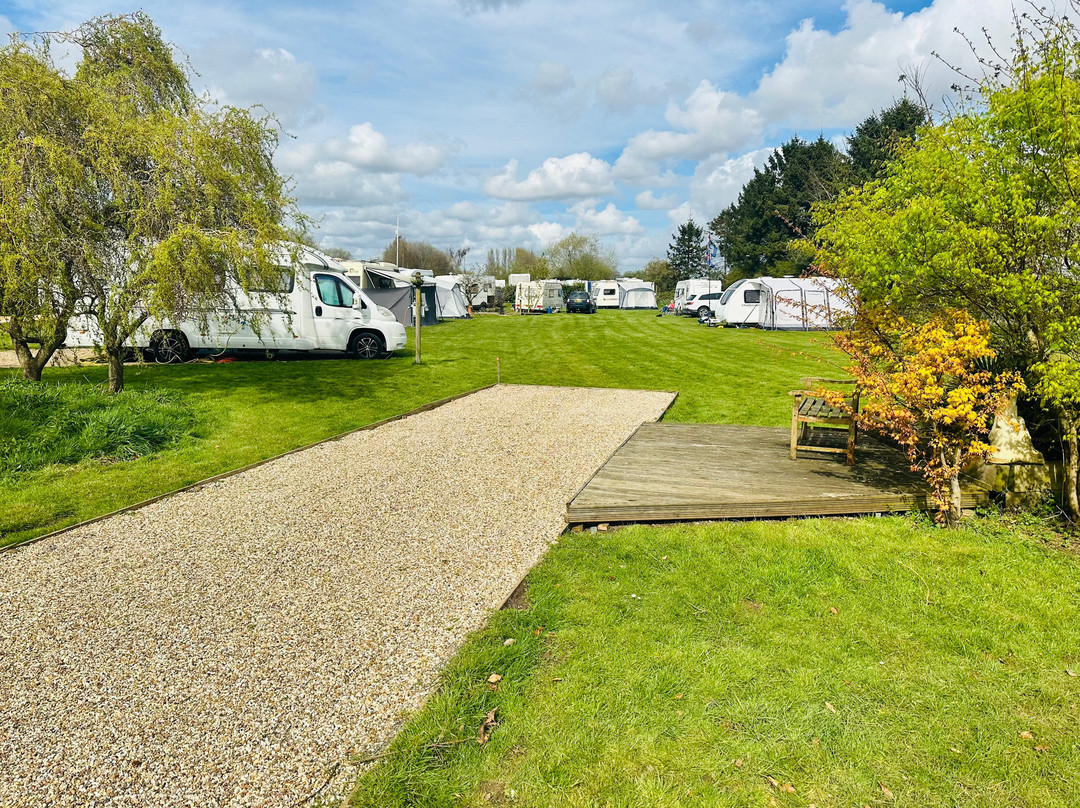 Bainside House Campsite & Fishing Lake