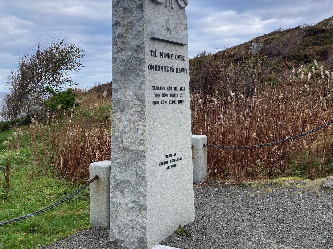 Eldhusoya-阿沃岛必去景点