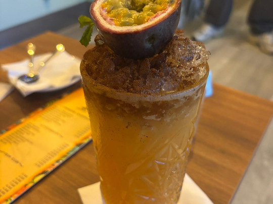 Revolucion Cocktail Bar-沙尔必去景点