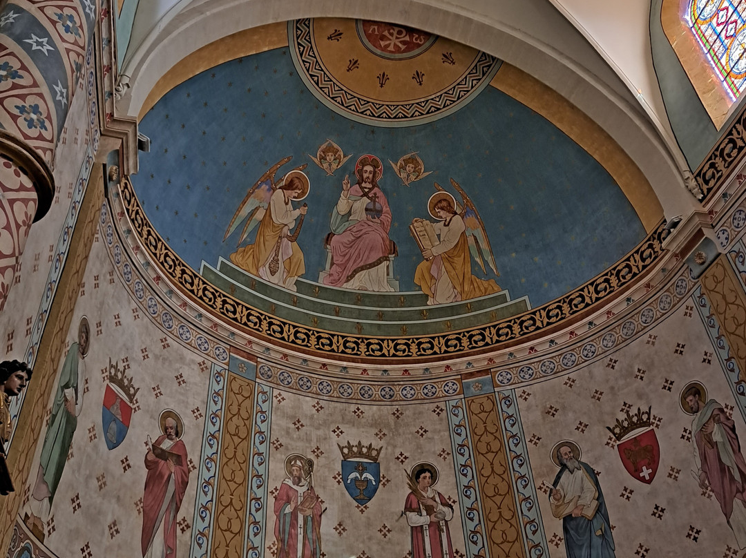 Eglise de Saint Etienne-Saint-Saturnin-les-Apt必去景点