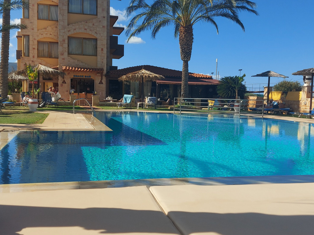 Danelis Studios & Apartments主图