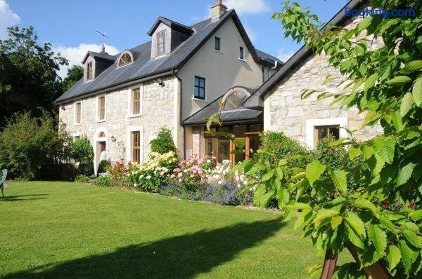 Grove House Country Rooms